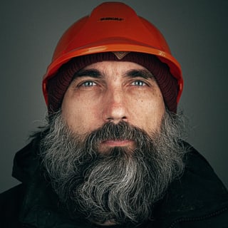 Виктор Баженов